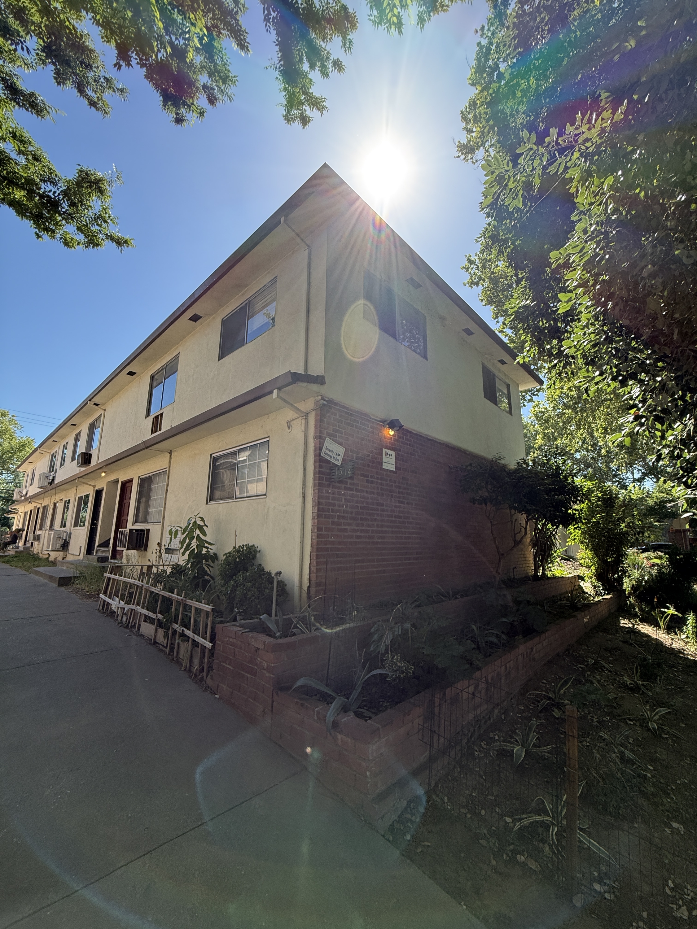 1514 V Street - 5