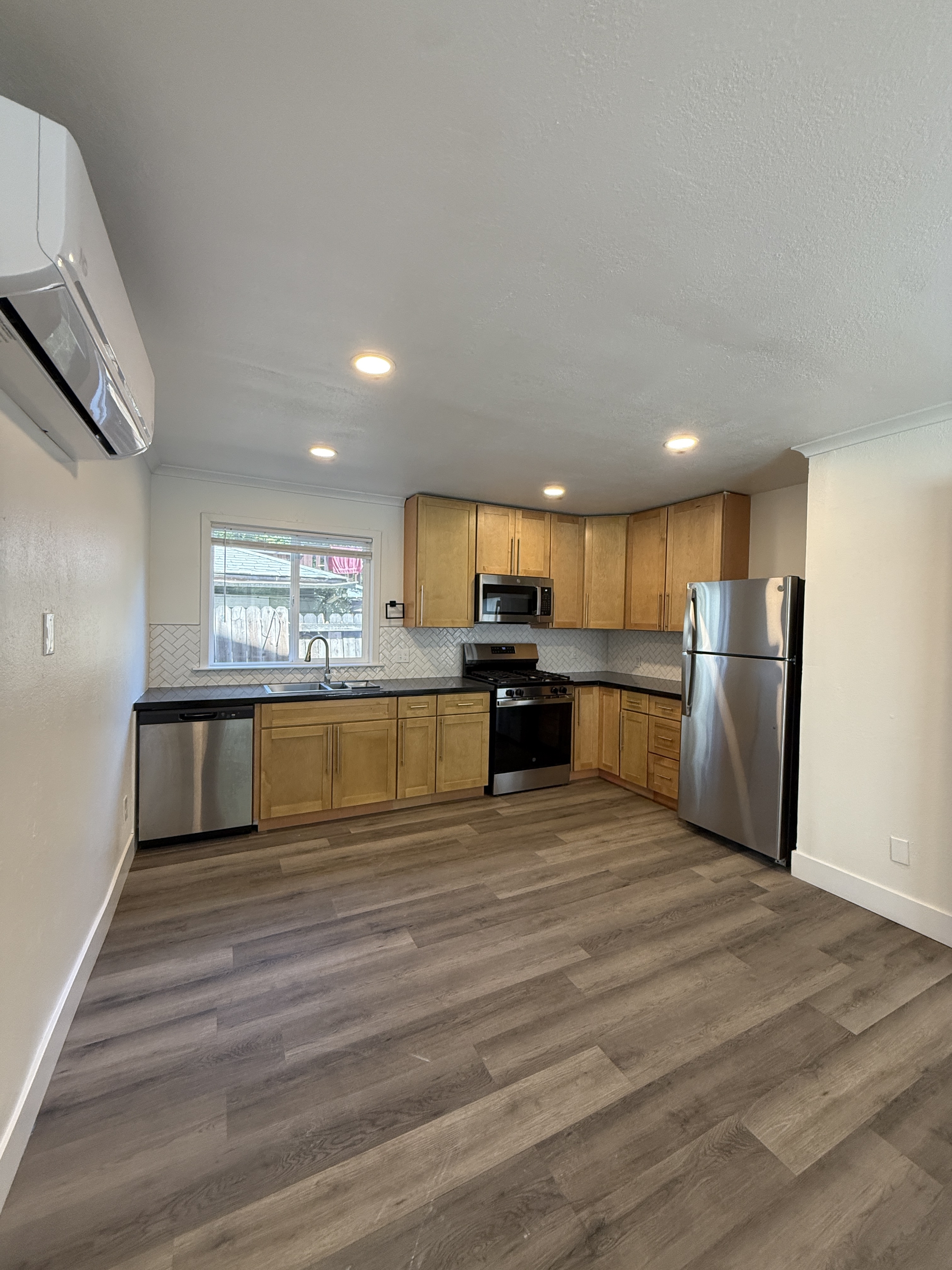 2810 H Street - 3