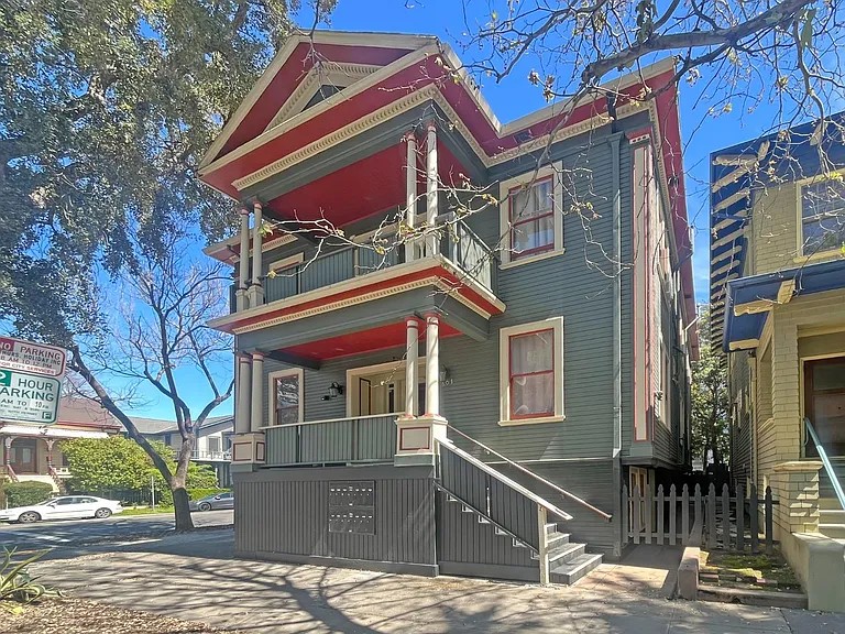 601 10th Street - G